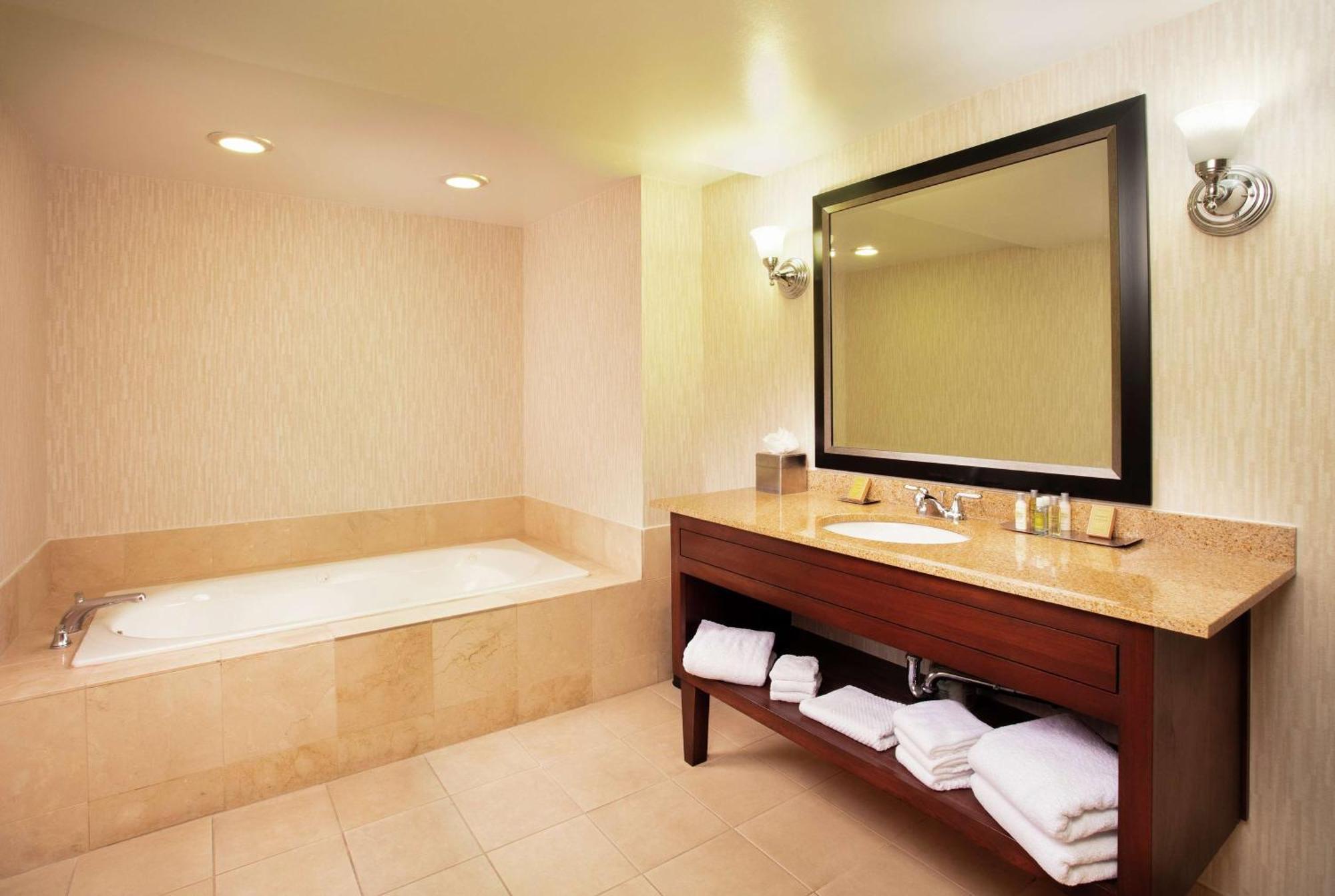 ดับเบิลทรี บาย ฮิลตัน โคลัมเบีย Hotel ภายนอก รูปภาพ